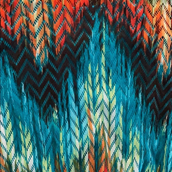 Colorful Top - Picture 2 of 3